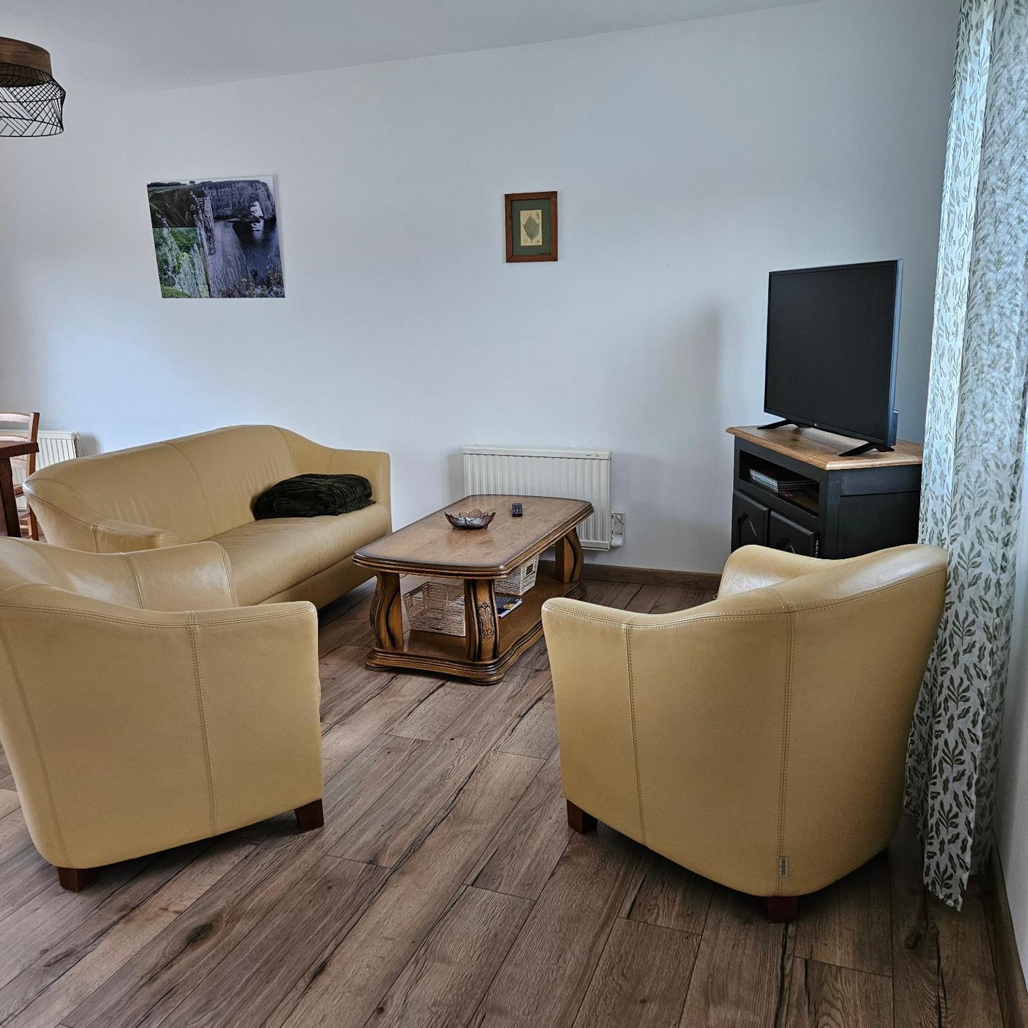 En Chemin Vers Etretat Les Loges  Εξωτερικό φωτογραφία